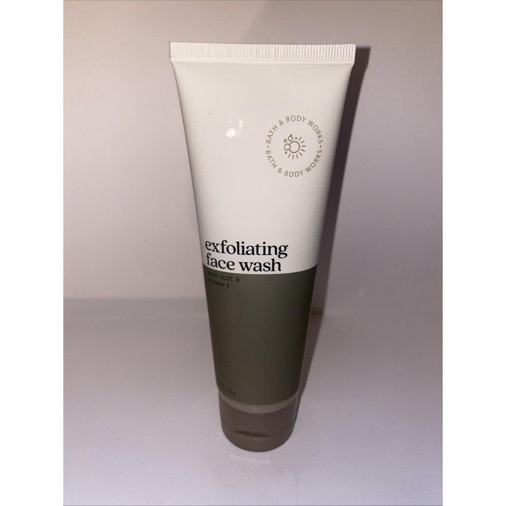New Bath & Body Works WITH ALOE + VITAMIN E | EXFOLIATING FACE WASH